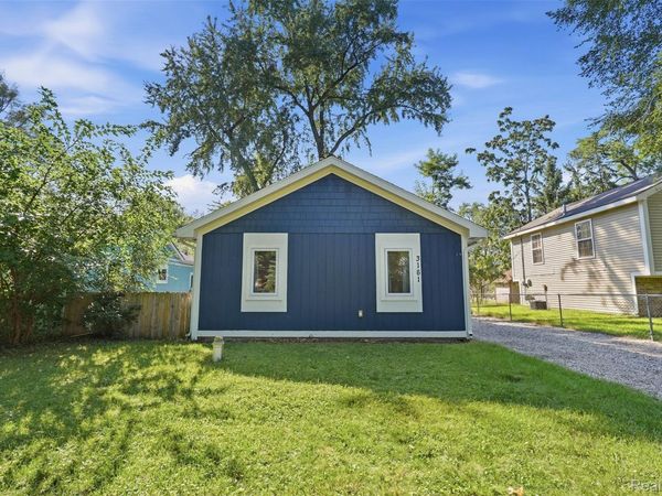 3161 Terry Street , Commerce Township, Mi 48390