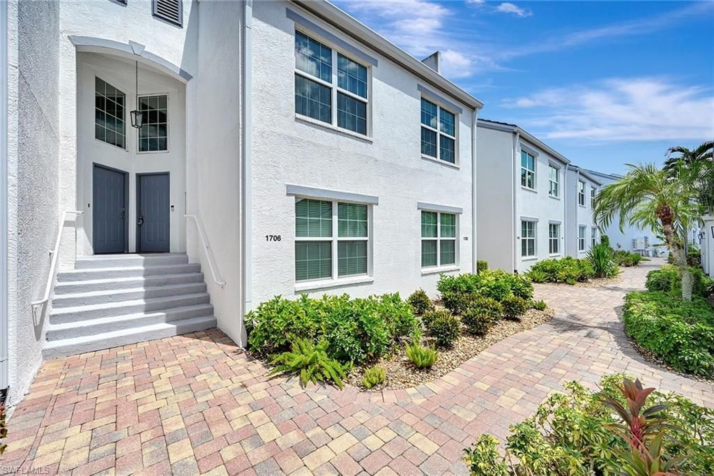 5932 Sand Wedge Ln, Unit 1706, Naples, FL 34110 Photo