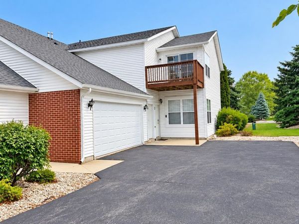 10215 D Metalmark Lane, ROSCOE, IL 61073