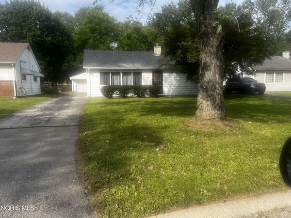 115 Independence Road , Toledo, OH 43607