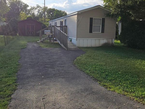 37 S Chalfant Road , Newark, OH 43055