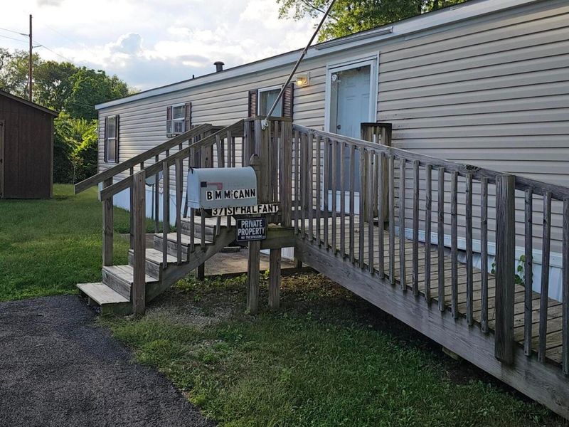 37 S Chalfant Road, Newark, OH 43055 Photo 2