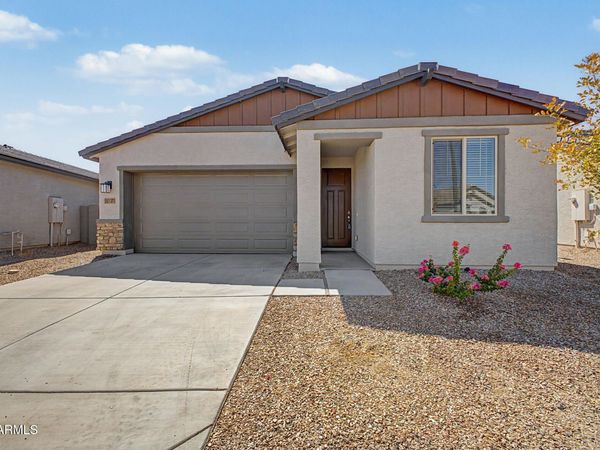 25137 W WAYLAND Drive, Buckeye, AZ 85326