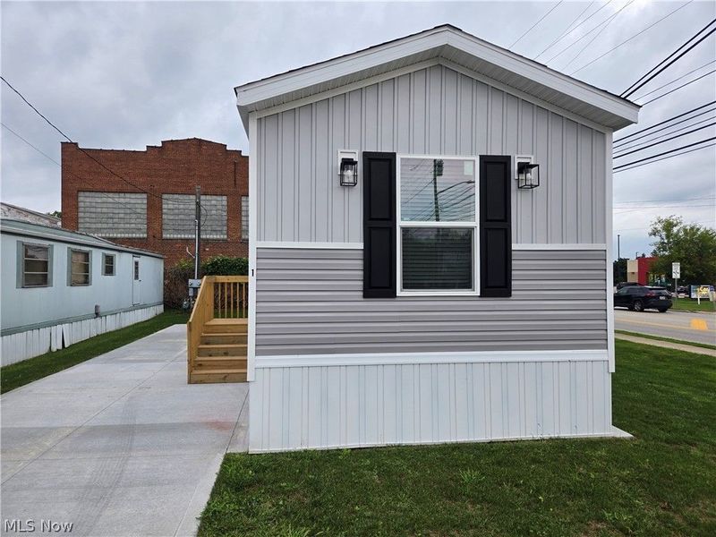 701 N Main Street, Unit 1, Wellington, OH 44090 Photo 2
