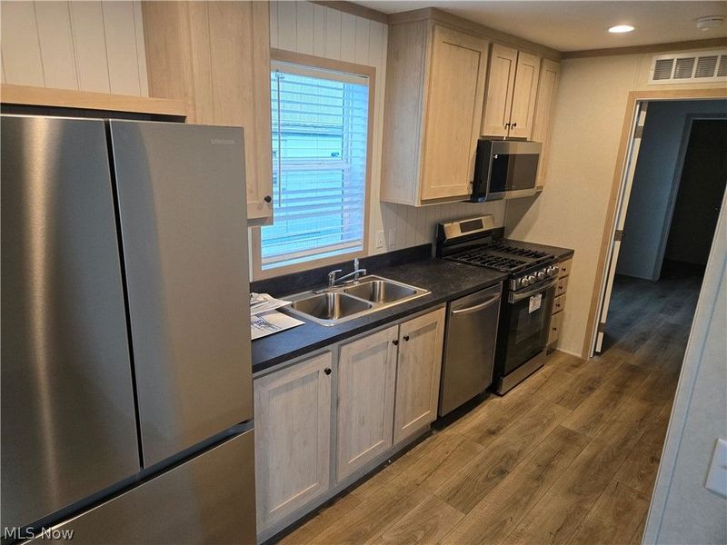 701 N Main Street, Unit 1, Wellington, OH 44090 Photo 9