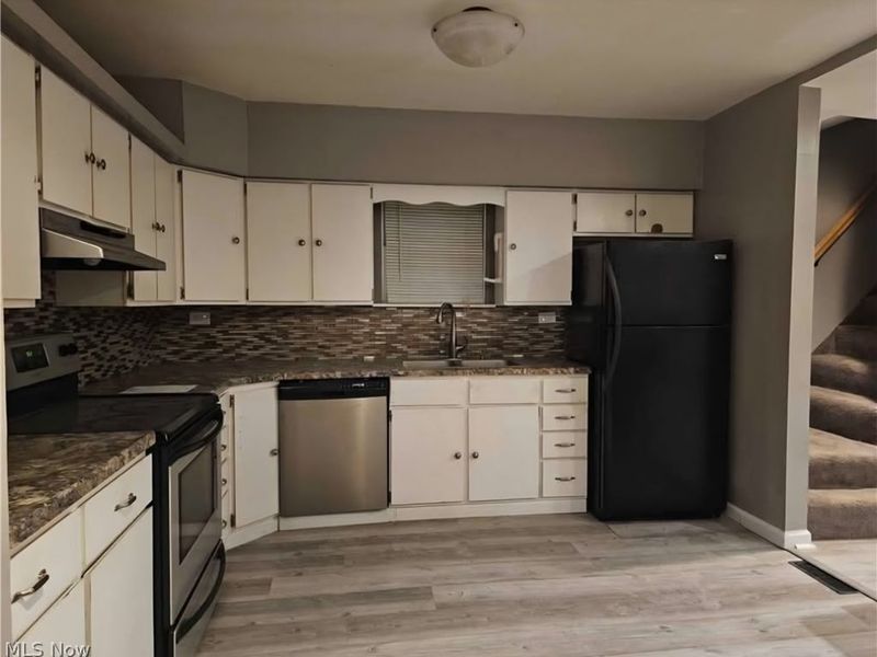 43 S Brockway Avenue, Youngstown, OH 44509 Photo 6