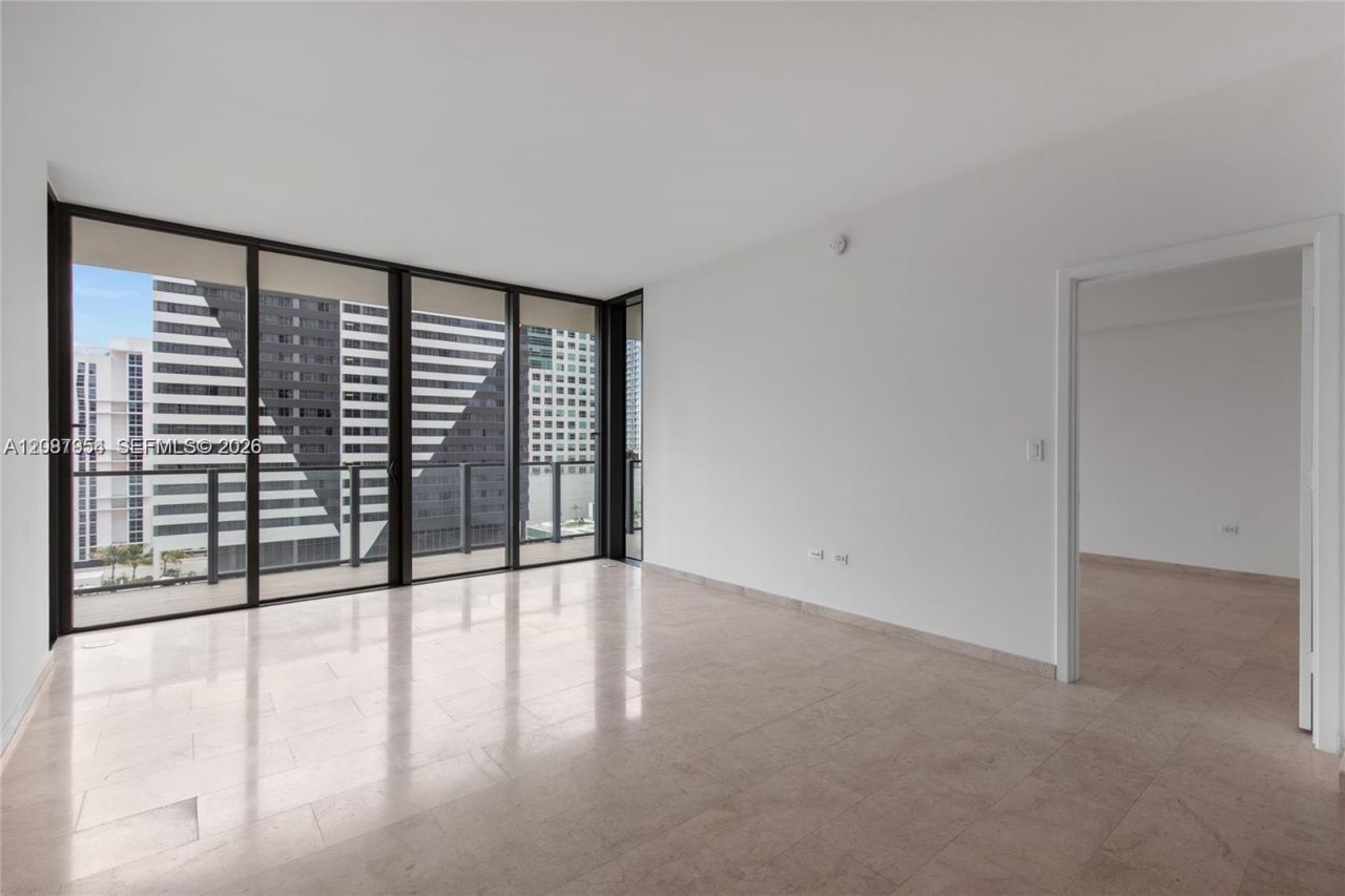88 SW 7th St, Unit 904, Miami, FL 33130 Photo