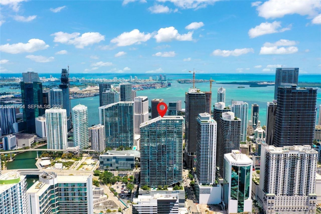 88 SW 7th St, Unit 904, Miami, FL 33130 Photo