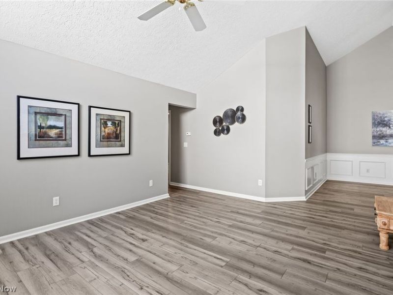 7393 Willow Woods Drive, North Olmsted, OH 44070 Photo 12