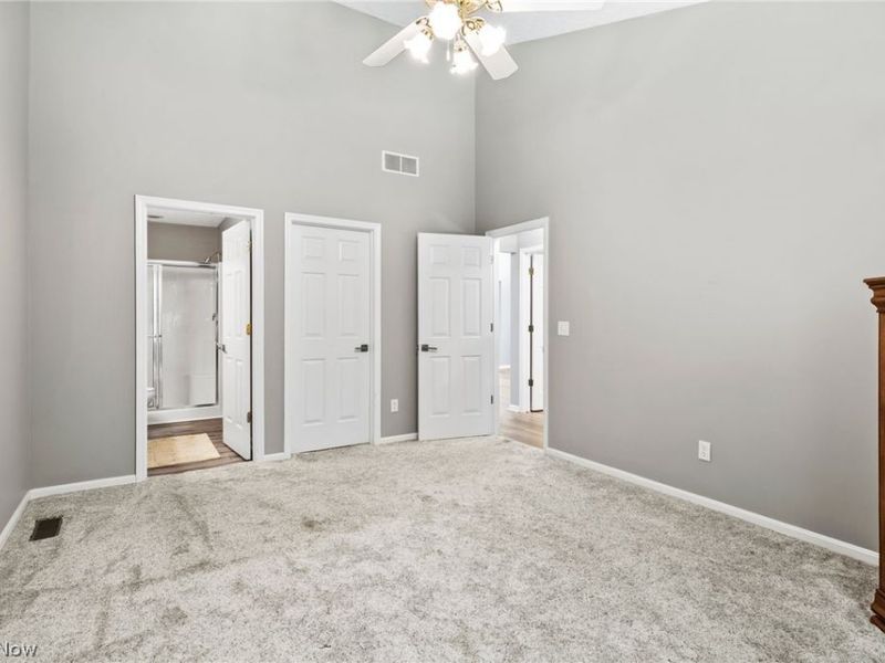 7393 Willow Woods Drive, North Olmsted, OH 44070 Photo 21