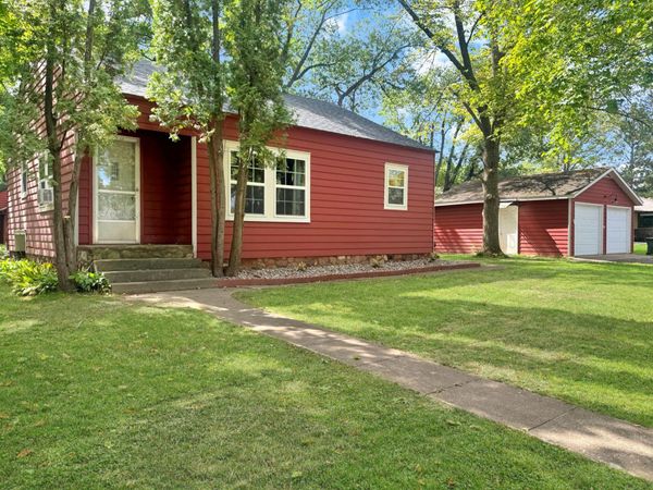 800 6th Street , Ironton, MN 56455