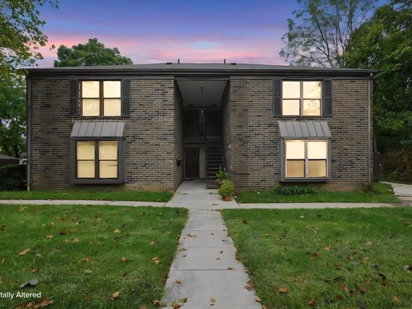 5844 Hallridge Circle , Unit B, Columbus, OH 43232