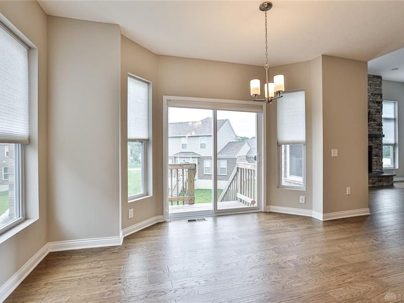 684 Newton Drive, Beavercreek, OH 45434 Photo 15