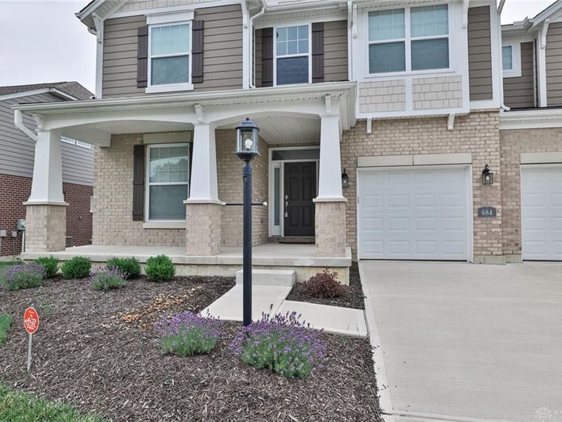 684 Newton Drive, Beavercreek, OH 45434 Photo 3