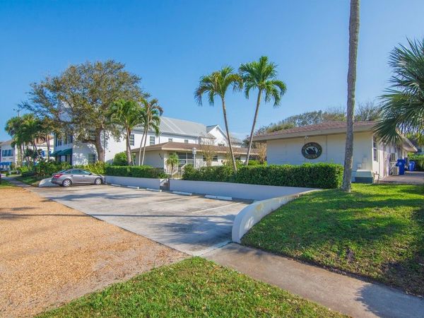 854 Bougainvillea Lane , Unit 7, Vero Beach, FL 32963