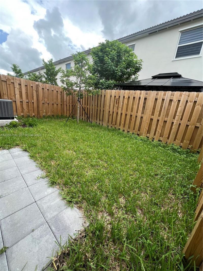 2634 SE 10th St, Unit 2634, Homestead, FL 33035 Photo