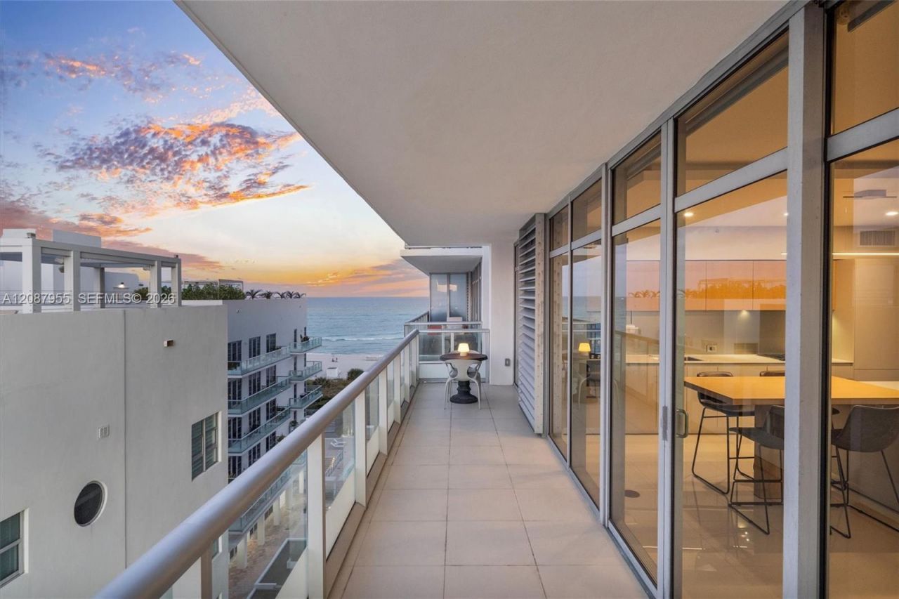 3737 Collins Ave, Unit S-804, Miami Beach, FL 33140 Photo