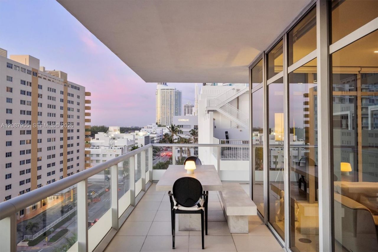 3737 Collins Ave, Unit S-804, Miami Beach, FL 33140 Photo