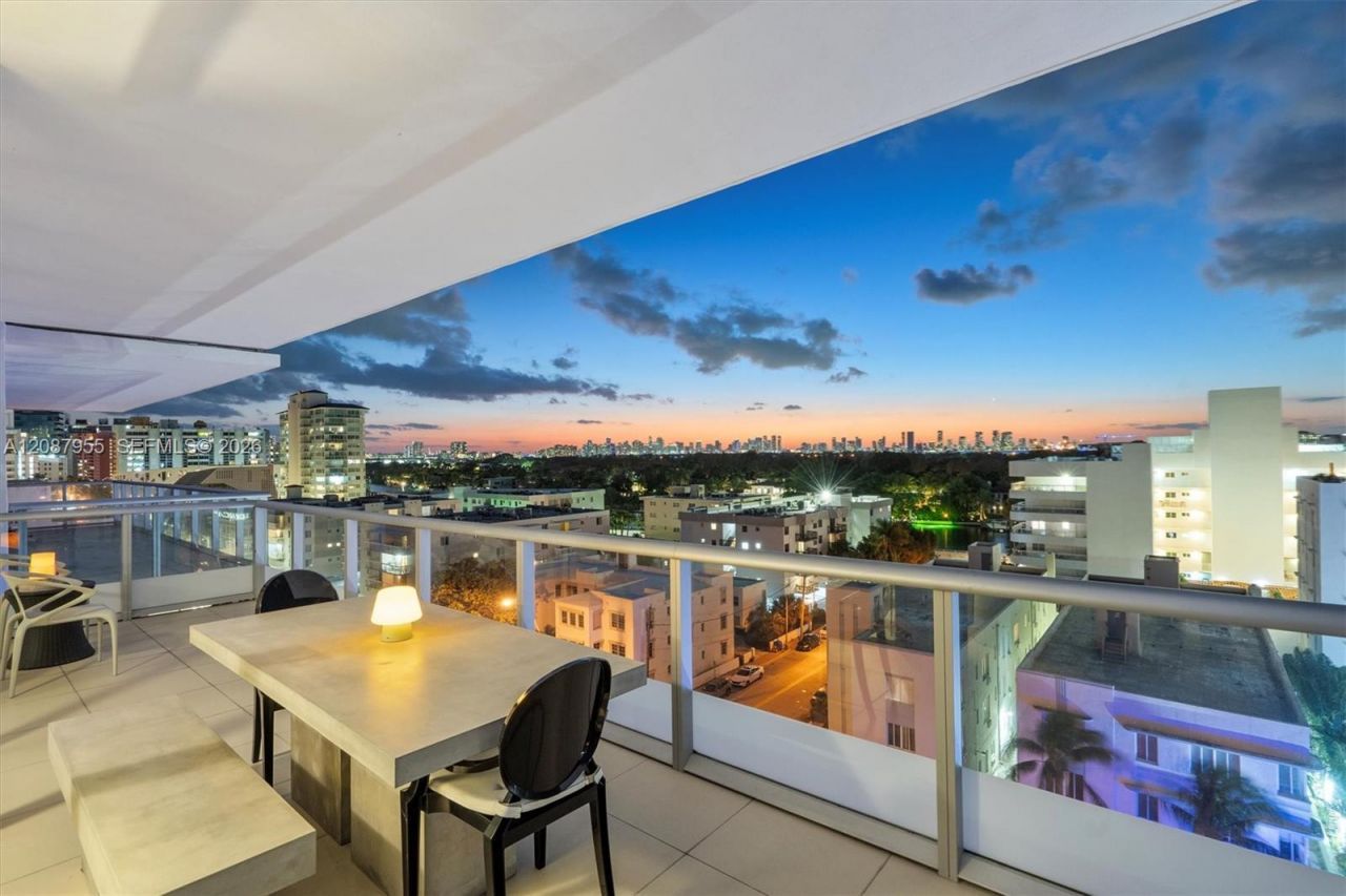 3737 Collins Ave, Unit S-804, Miami Beach, FL 33140 Photo