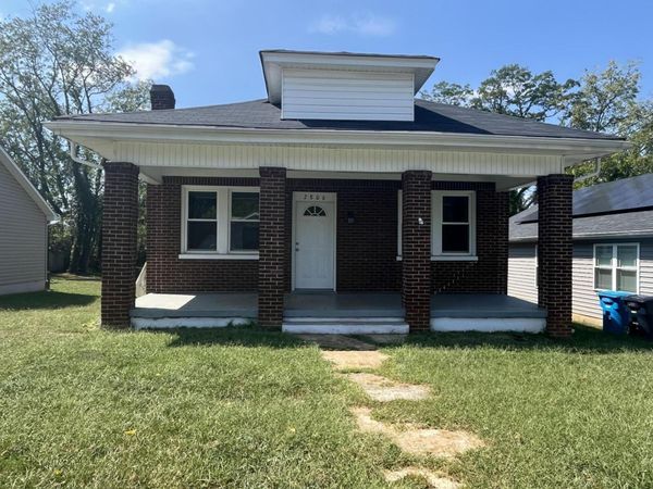 2806 Ridgefield ST NE, Roanoke, VA 24012