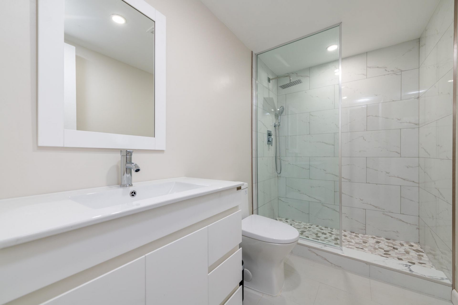 2731 NE 14th St Street, Unit 427, Pompano Beach, FL 33062 Photo