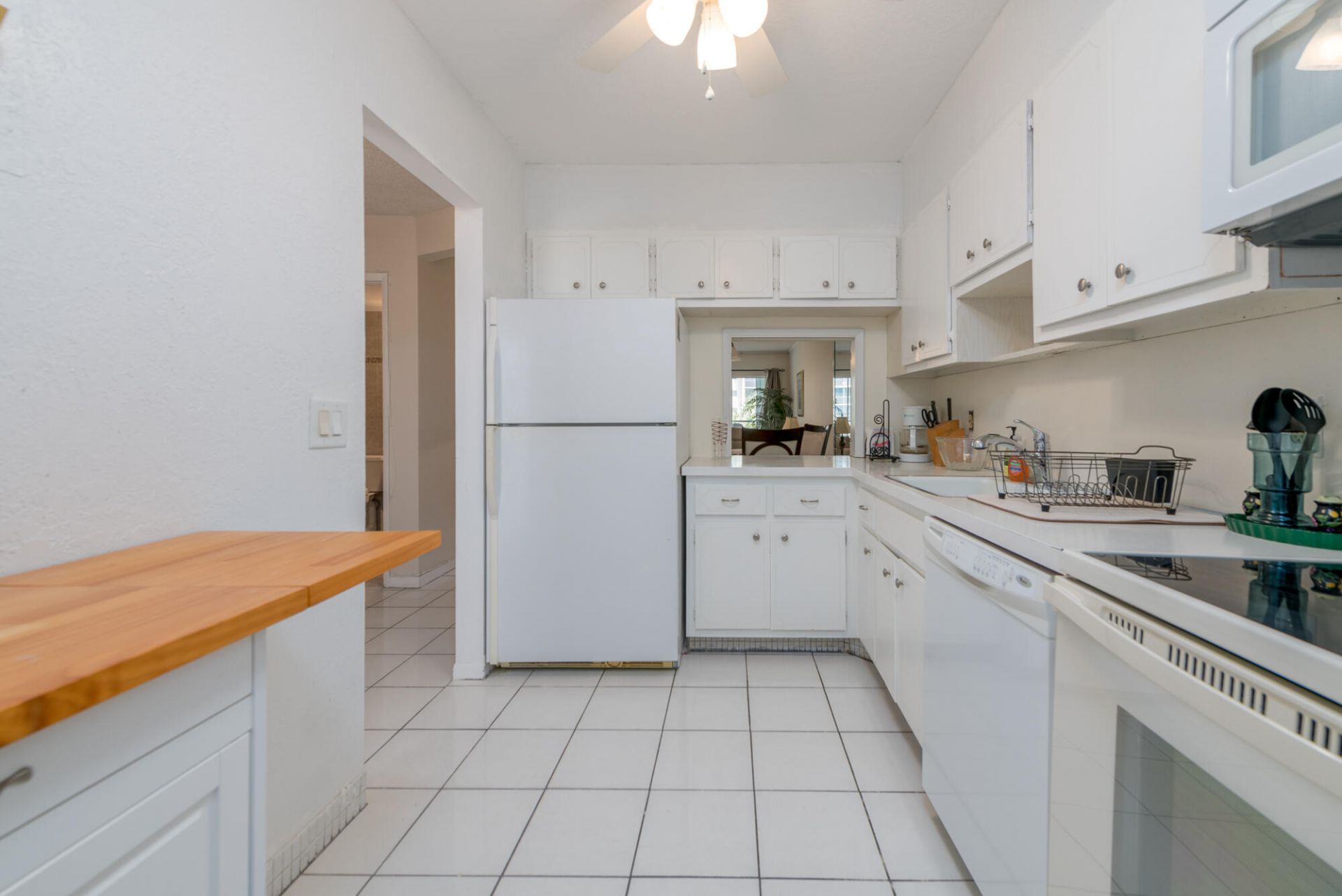 2731 NE 14th St Street, Unit 427, Pompano Beach, FL 33062 Photo