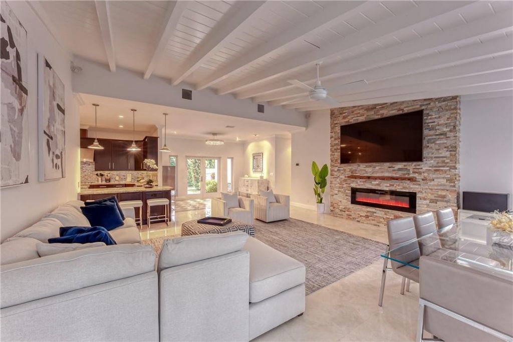 2726 NE 25th Place, Fort Lauderdale, FL 33305 Photo