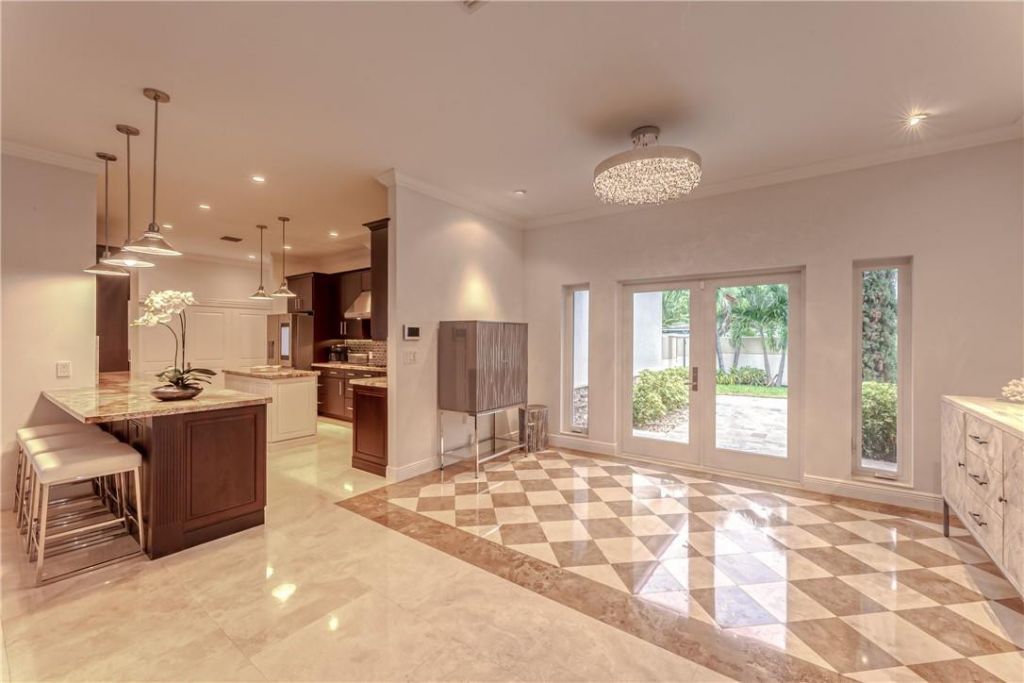 2726 NE 25th Place, Fort Lauderdale, FL 33305 Photo