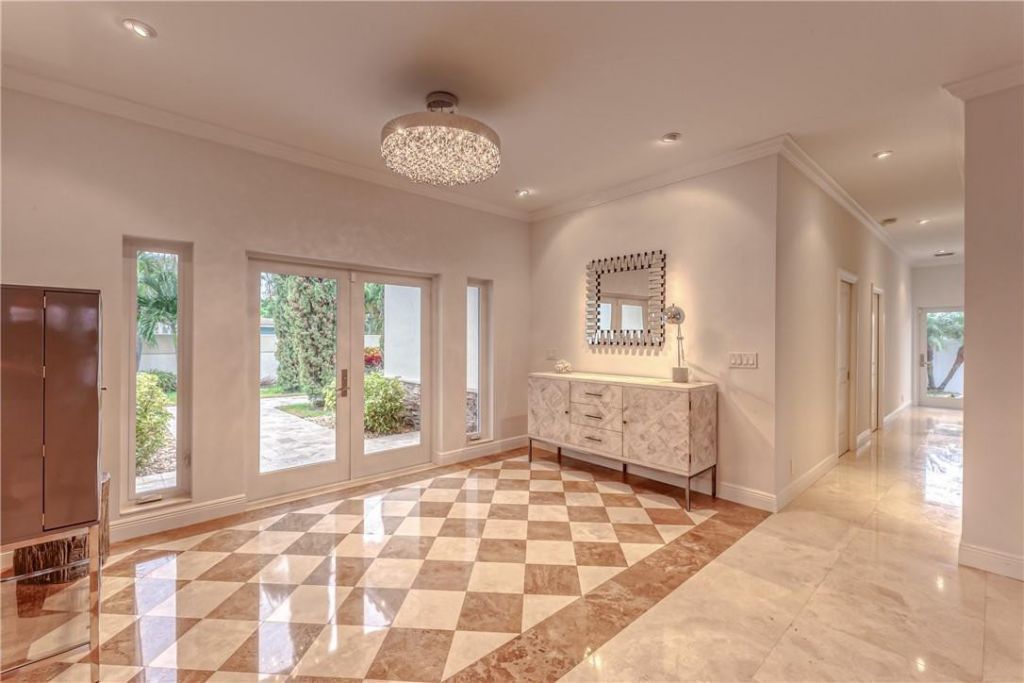 2726 NE 25th Place, Fort Lauderdale, FL 33305 Photo