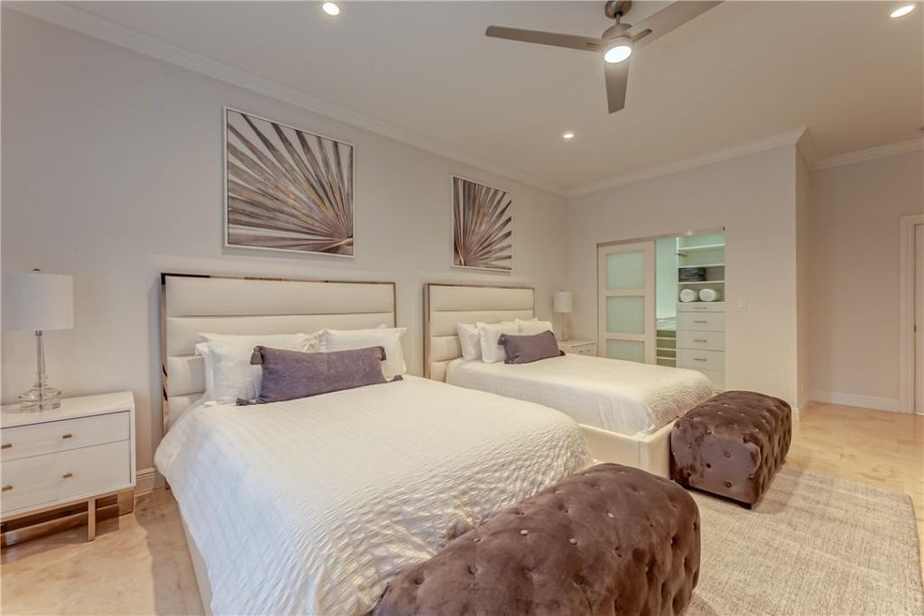 2726 NE 25th Place, Fort Lauderdale, FL 33305 Photo