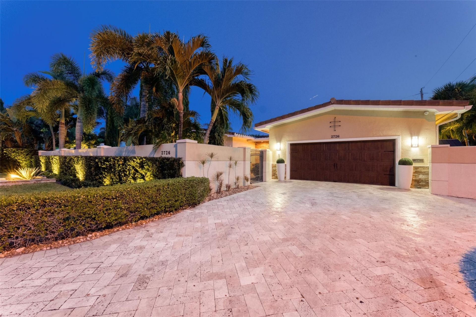 2726 NE 25th Place, Fort Lauderdale, FL 33305 Photo