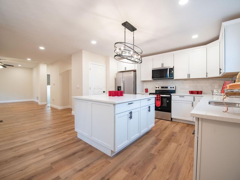 2689 Abington Road, Columbus, OH 43231 Photo 15
