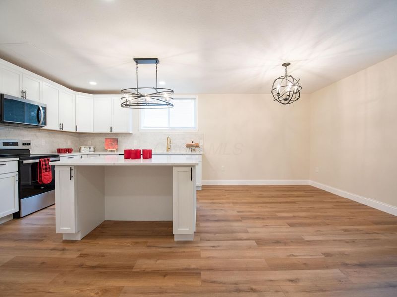 2689 Abington Road, Columbus, OH 43231 Photo 17