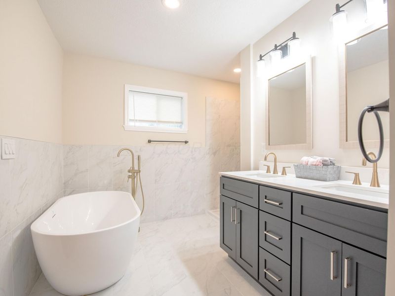 2689 Abington Road, Columbus, OH 43231 Photo 29