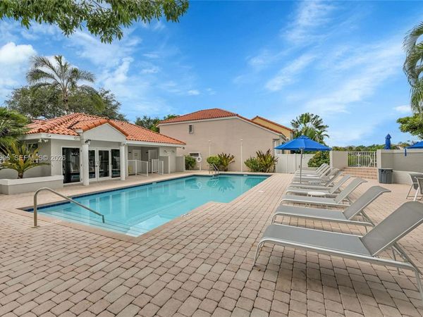 3780 Piedmont St , Hollywood, FL 33021