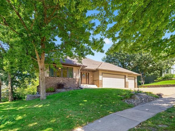 1419 Glendale Hills Drive NE, Rochester, MN 55906