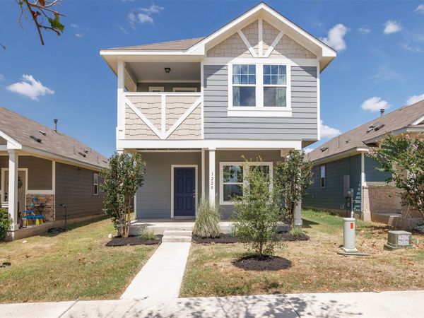 1220 Esplanade PKWY, San Marcos, TX 78666