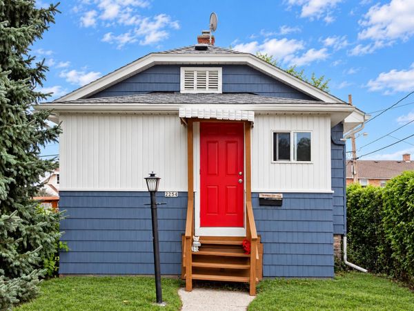 2254 N 75th St, West Allis, WI 53219
