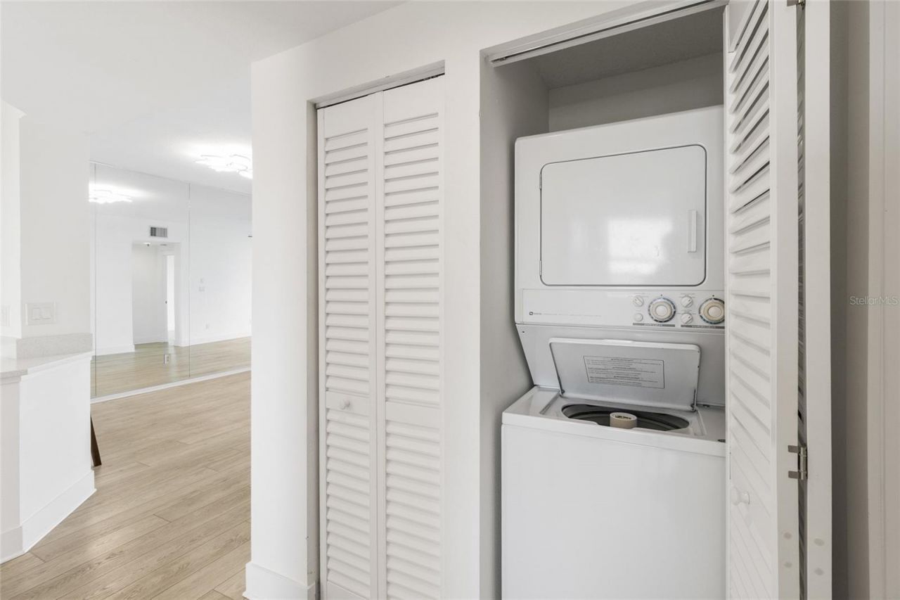 7922 Sailboat Key Boulevard S, Unit 206, South Pasadena, FL 33707 Photo