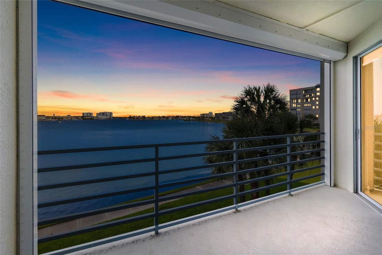7922 Sailboat Key Boulevard S, Unit 206, South Pasadena, FL 33707 Photo