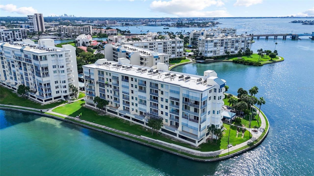 7922 Sailboat Key Boulevard S, Unit 206, South Pasadena, FL 33707 Photo