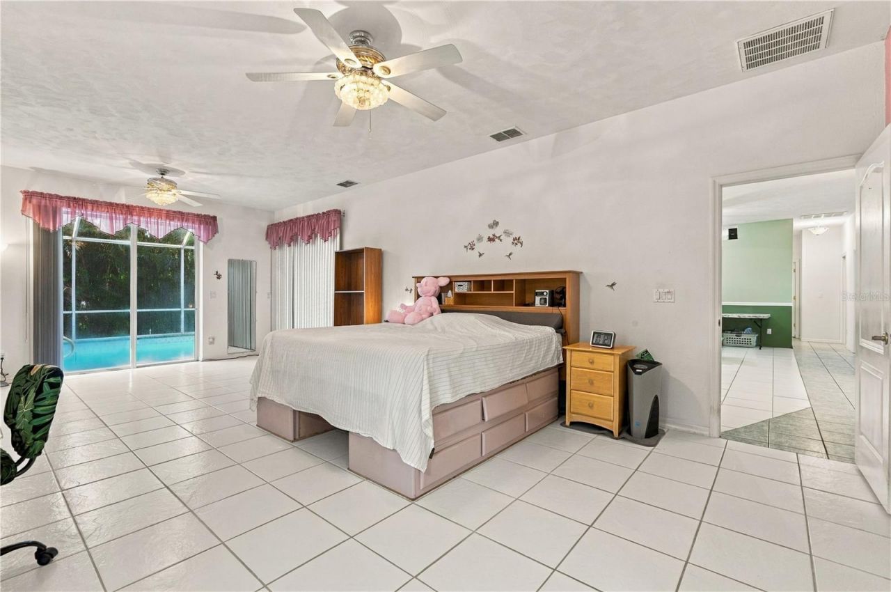 114 SE 8th Street, Cape Coral, FL 33990 Photo