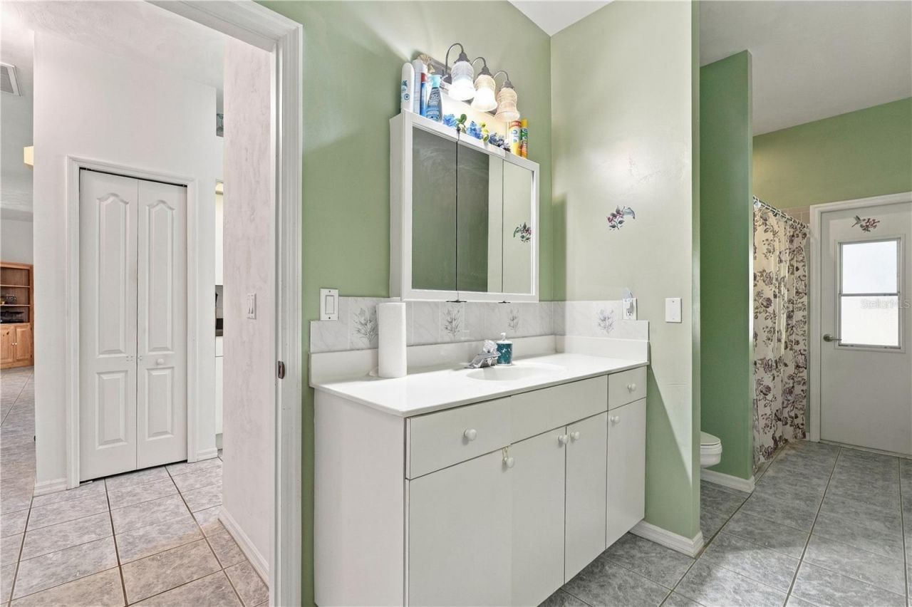 114 SE 8th Street, Cape Coral, FL 33990 Photo