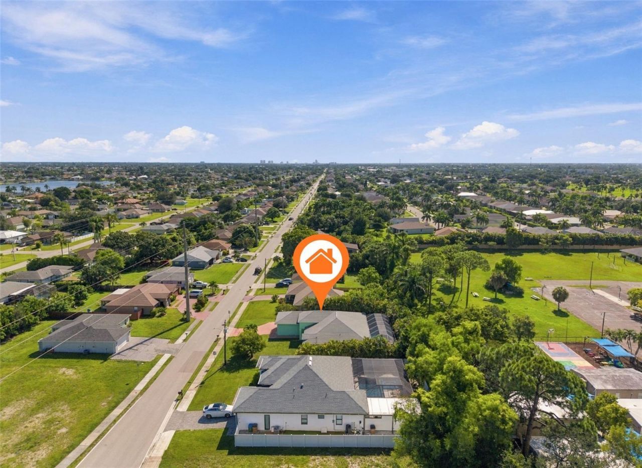 114 SE 8th Street, Cape Coral, FL 33990 Photo