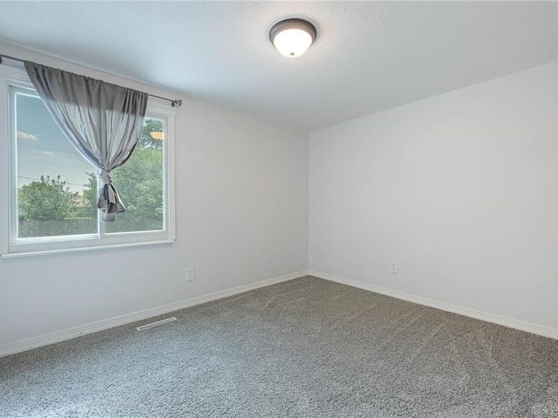 6532 Menlo Way, Dayton, OH 45424 Photo 16