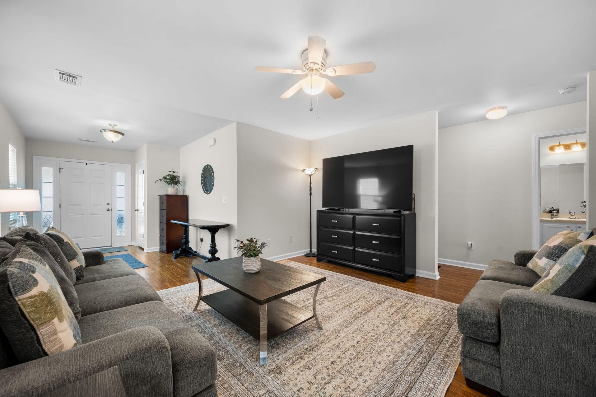 151 Tyger Street Photo 10