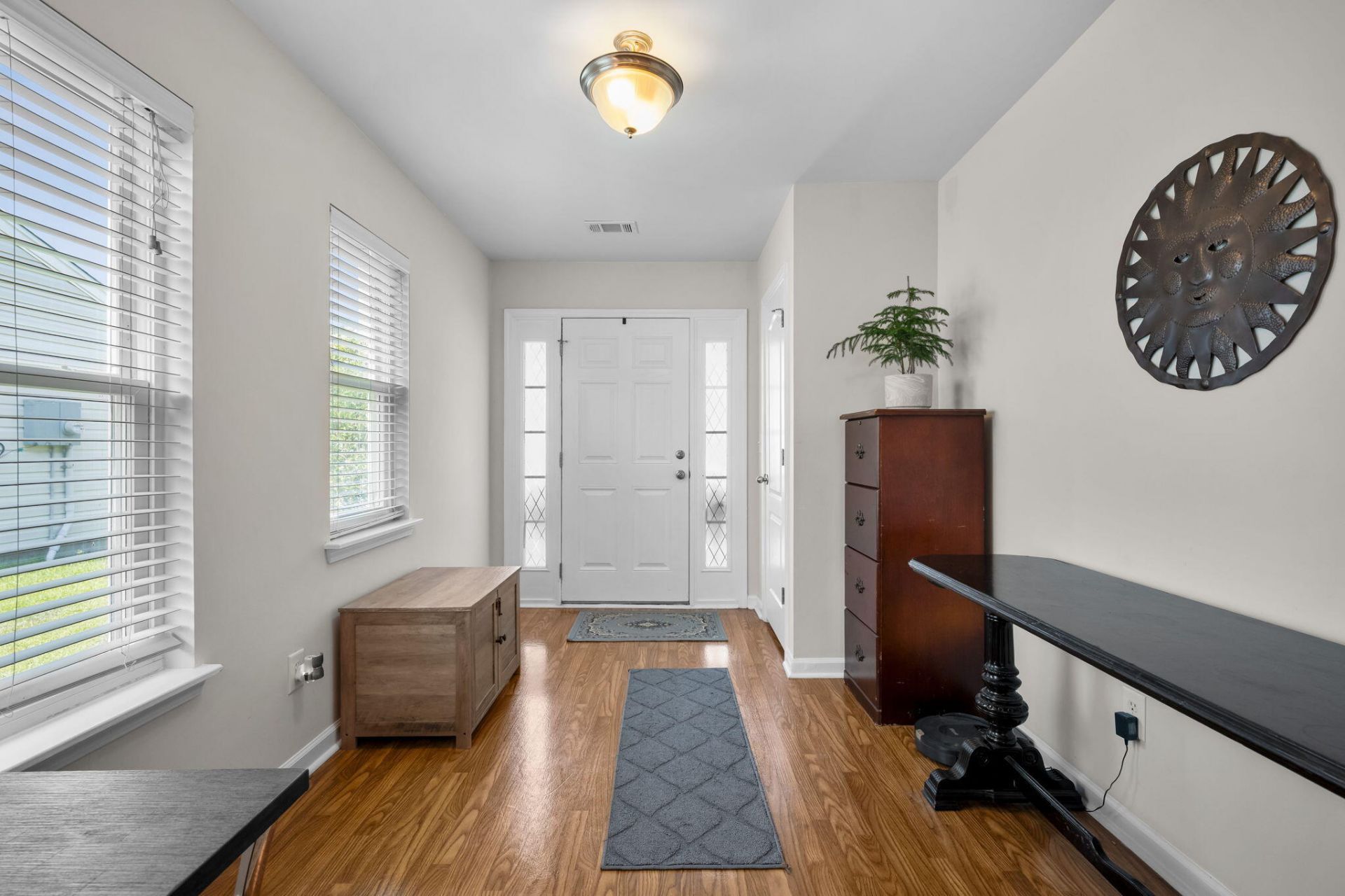 151 Tyger Street Photo 8
