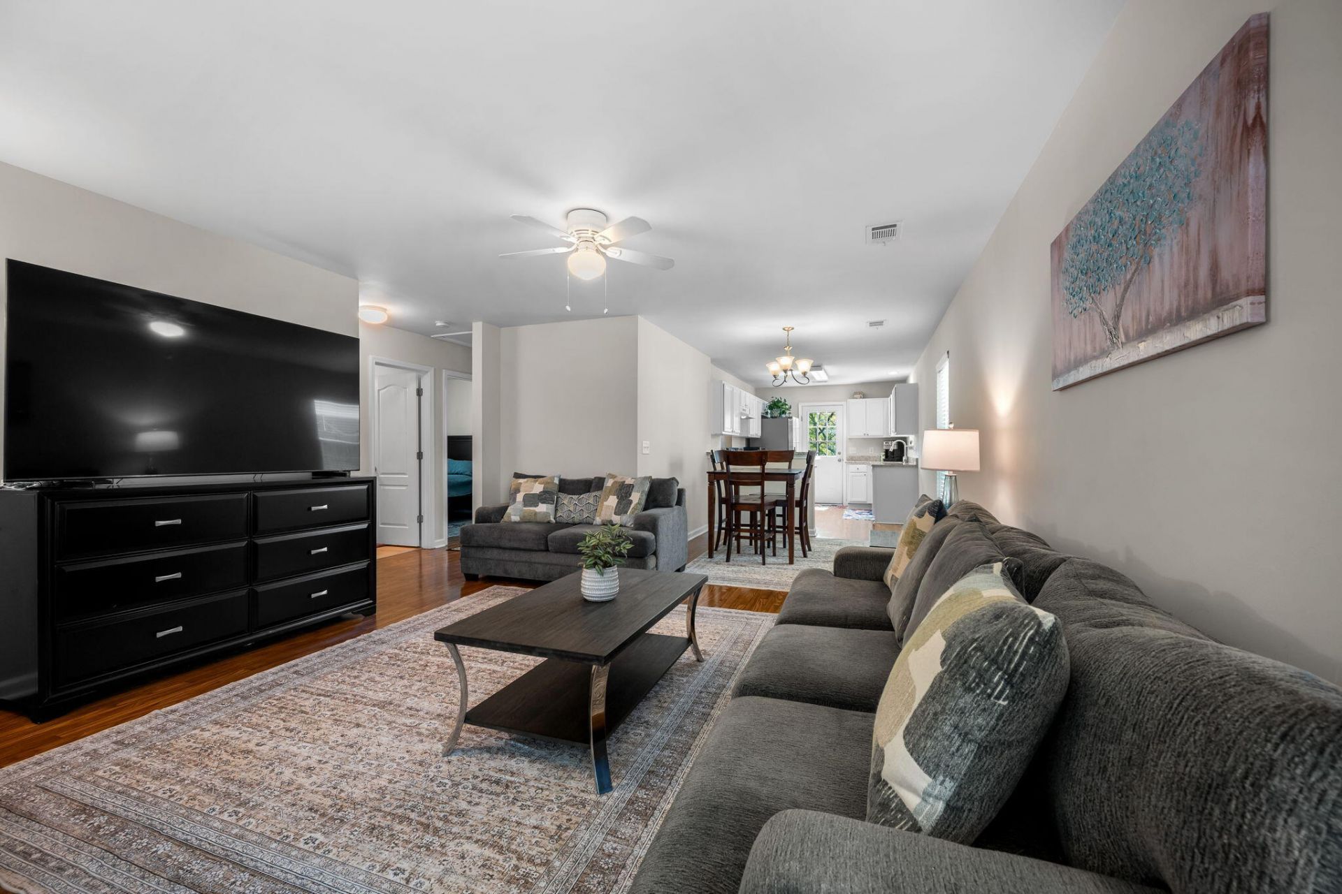 151 Tyger Street Photo 9