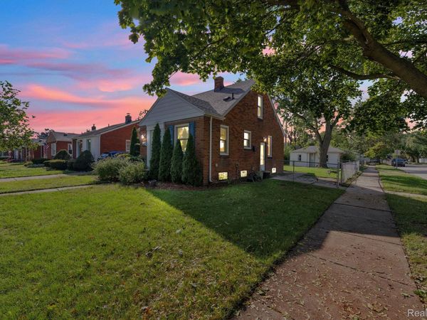 24163 Ross Street , Dearborn, Mi 48124