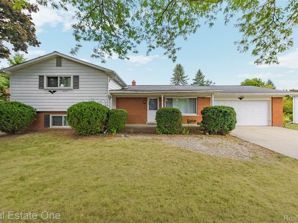 24750 Joseph Drive , Novi, Mi 48375
